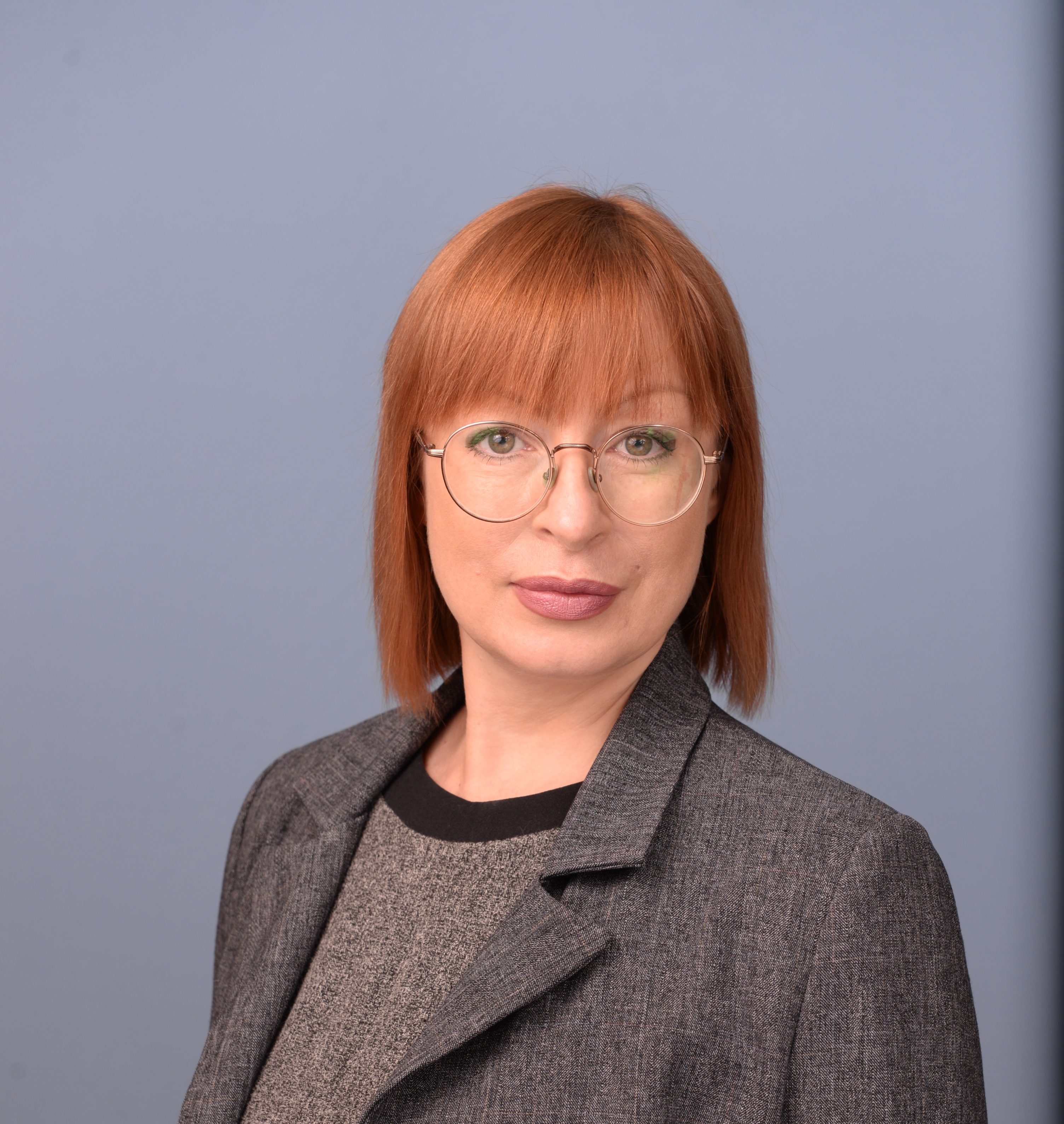 Двожак Елена Владимировна.